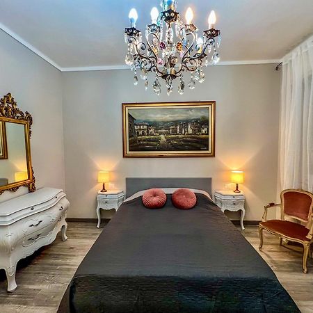 La Casa Bianca Appartement Vercelli Buitenkant foto