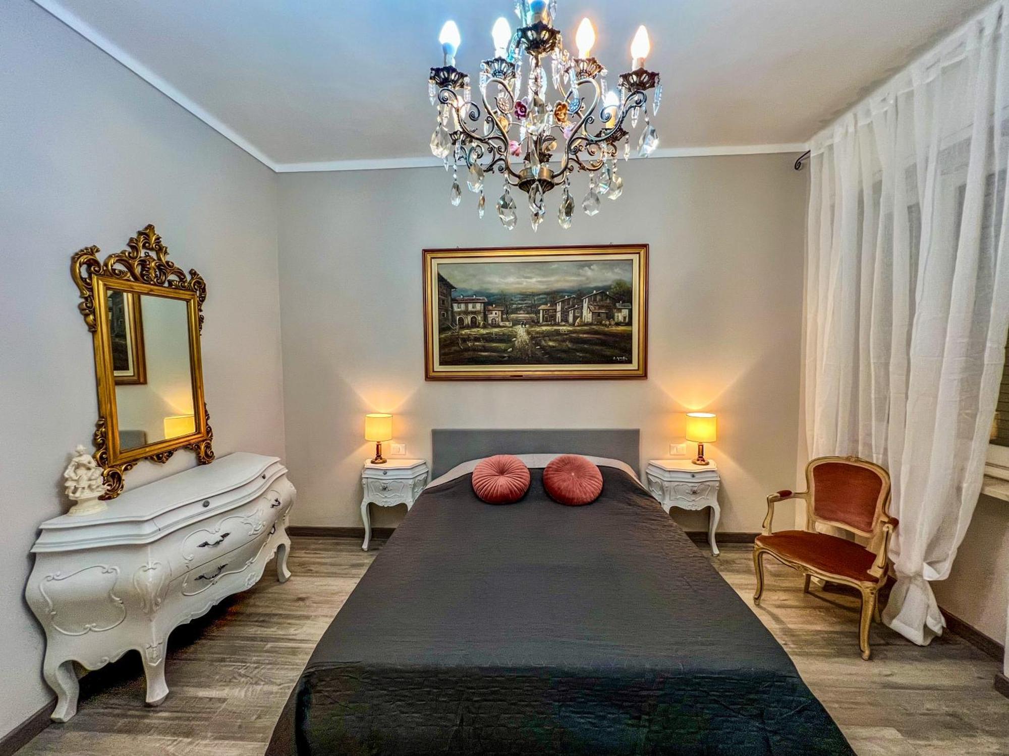 La Casa Bianca Appartement Vercelli Buitenkant foto
