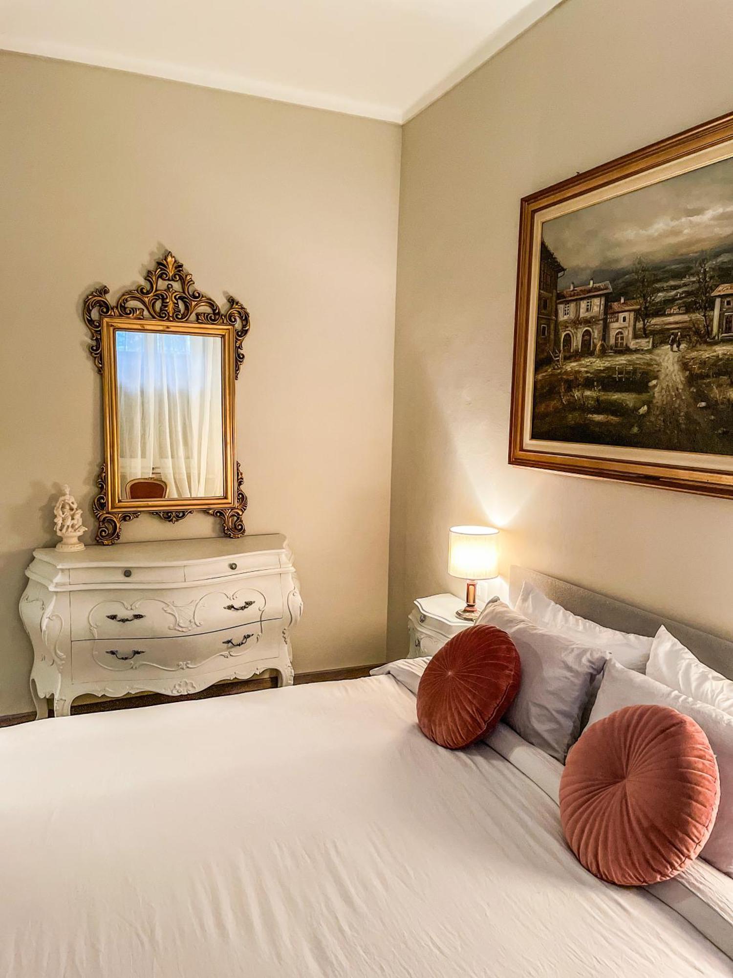 La Casa Bianca Appartement Vercelli Buitenkant foto